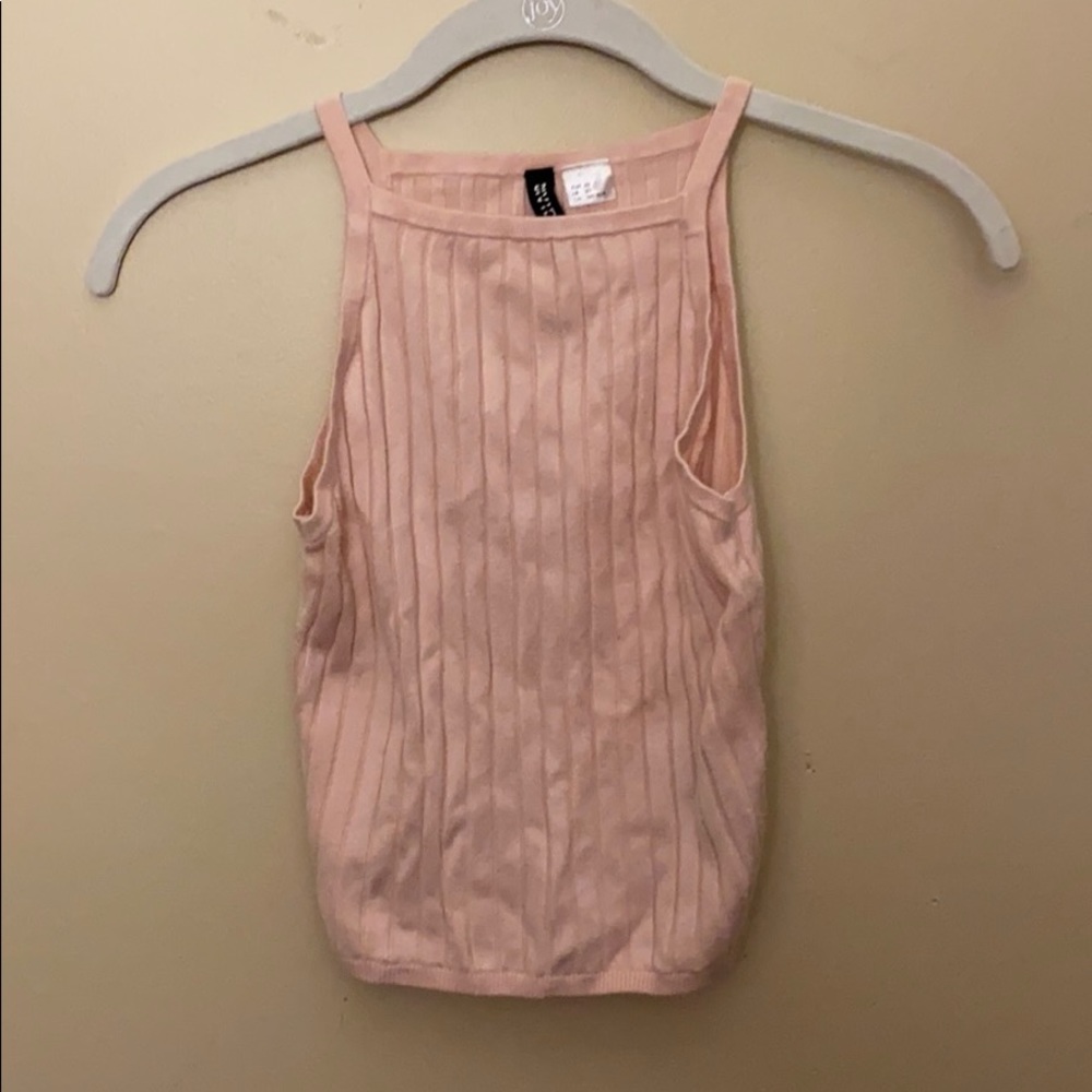 Pink tank top